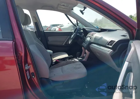 2017 Subaru Forester 2.5I z USA, uszkodzony, nr VIN JF2SJABC6HH425594